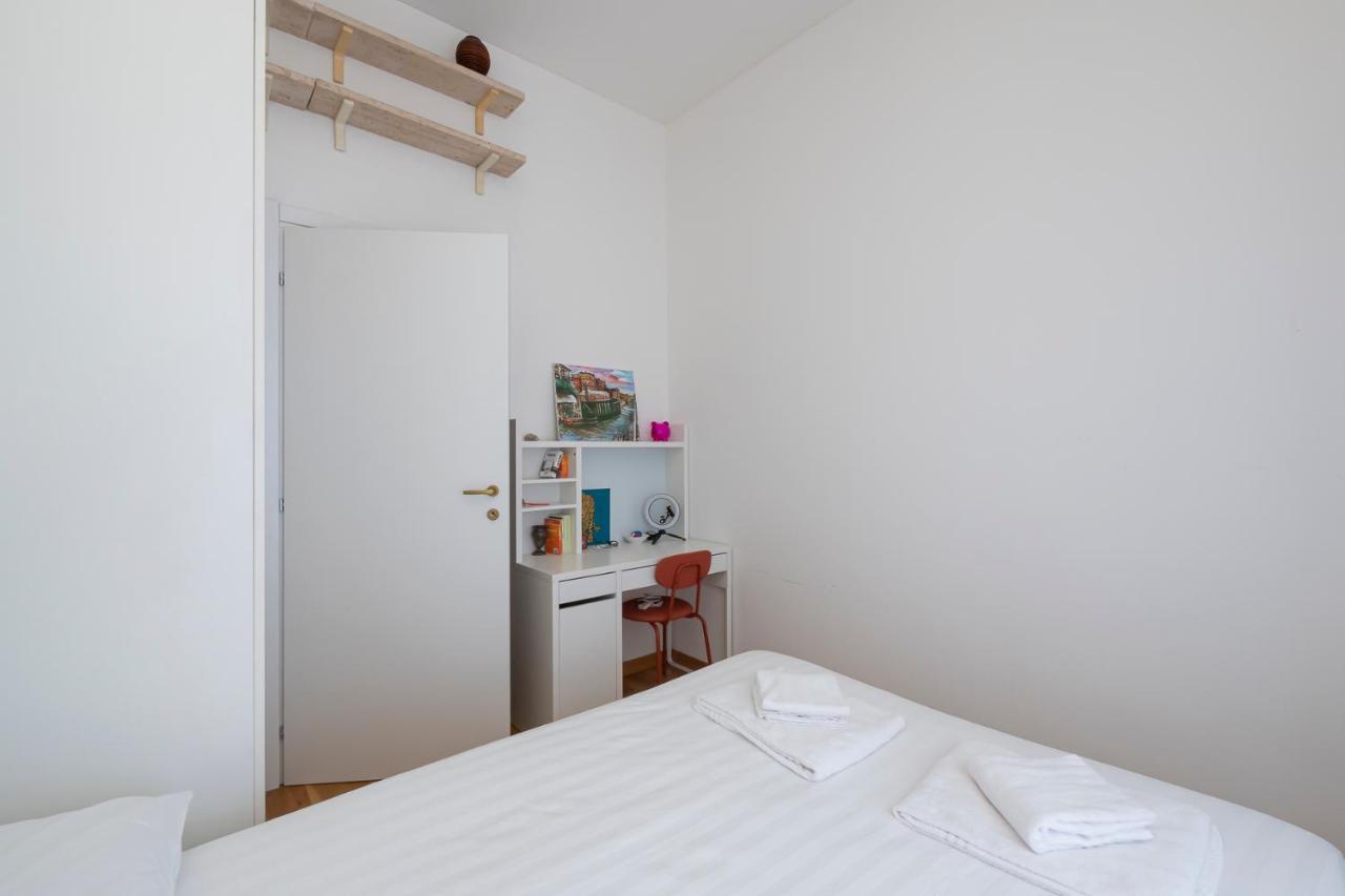 Appartement Luxury Flat Between Navigli And Duomo - Sambuco Milaan