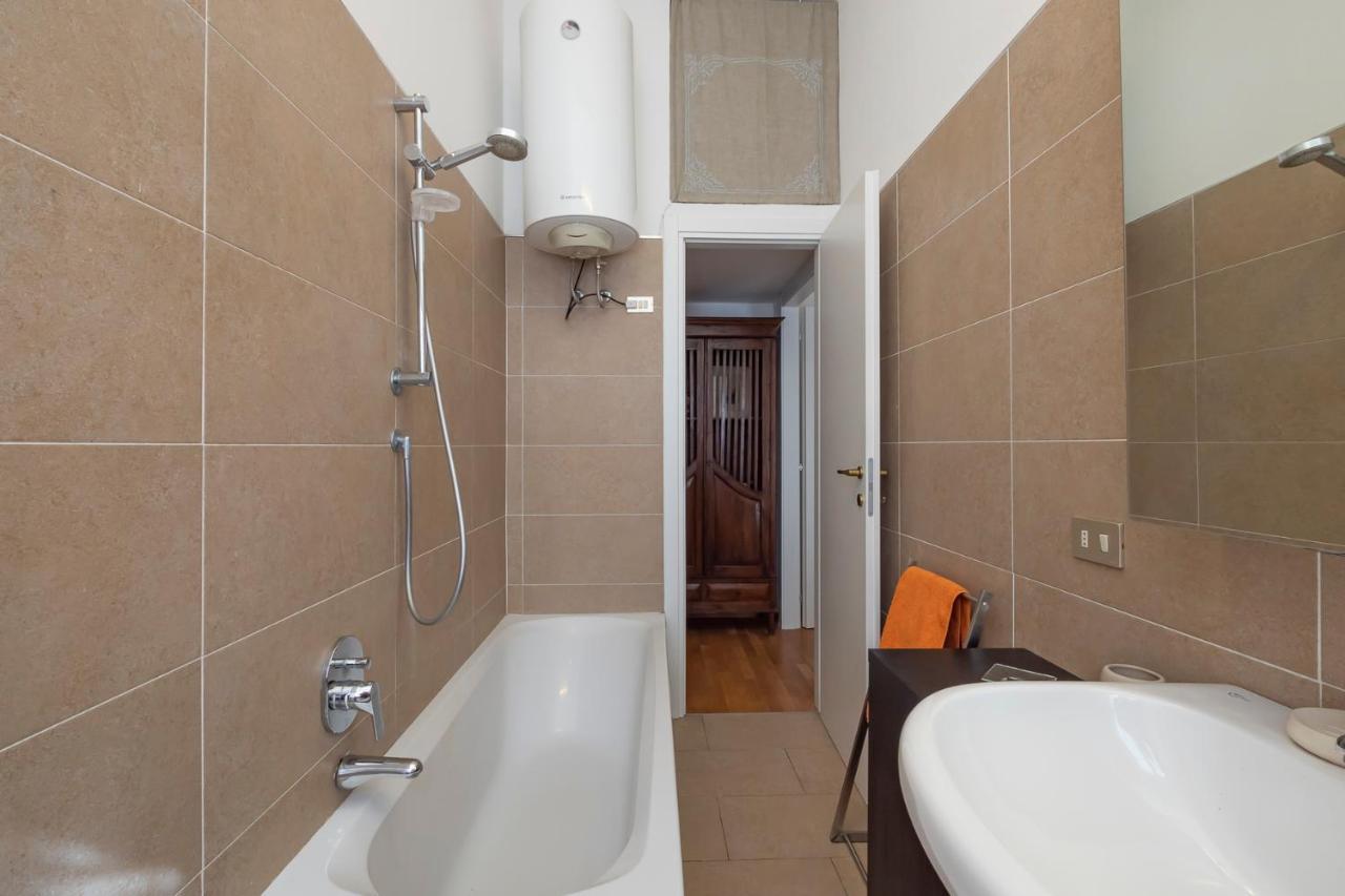 Luxury Flat Between Navigli And Duomo - Sambuco * Milaan